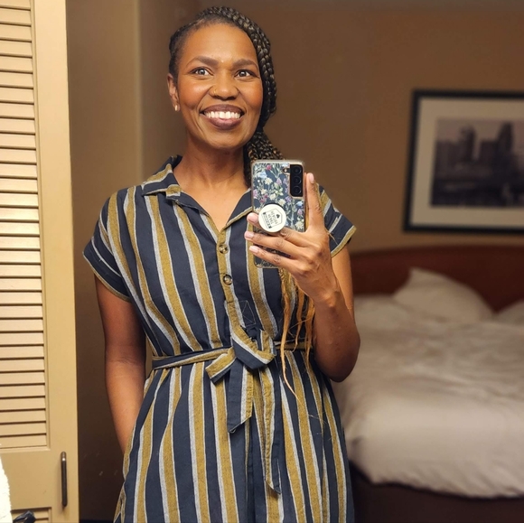 💞Welcome to my closet!!💞 - Picture 6 of 7